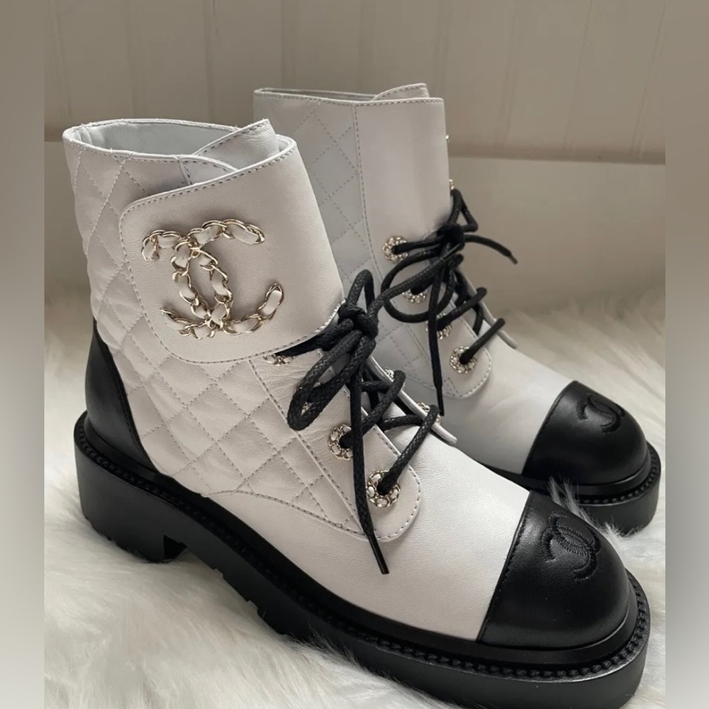 Stunning Chanel Combat Boots White black and gold hardware - size 36! Mint